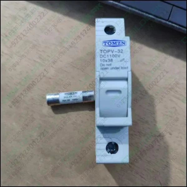 TOMZN TOPV-32X DC 1100V PV Fuses for Solar System Protection in Pakistan
